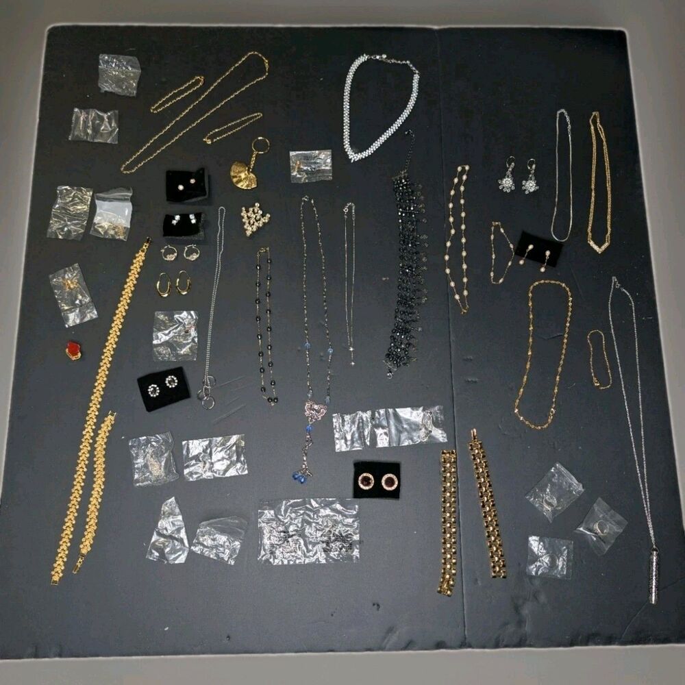 Mixed Costume Jewelry Lot Avon and Unbranded New Pieces